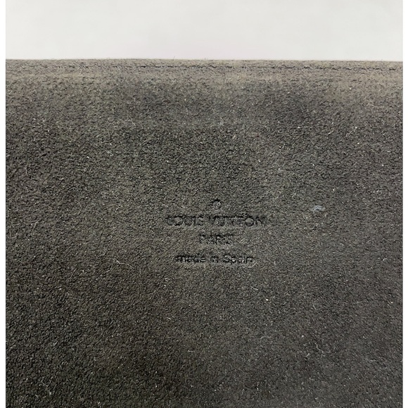 Louis Vuitton Damier Graphite IPad Mini Folio Case - Picture 3 of 10